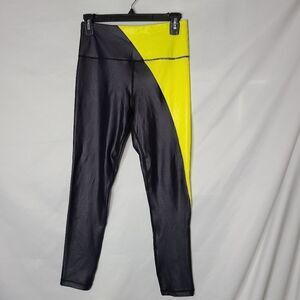 Zyia Neon Yellow Metallic Light n Tight Hi-Rise 24" sz‎ 6-8